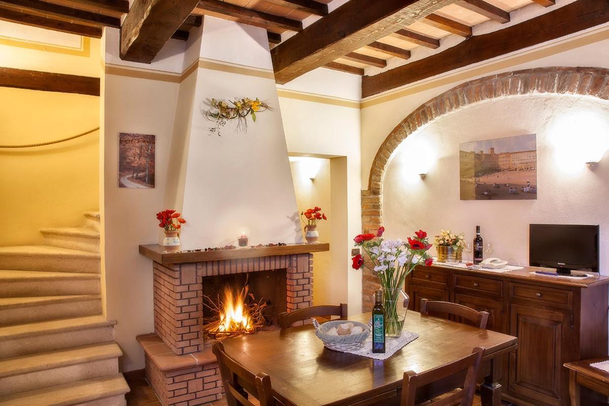 Agriturismo Sanguineto Acquaviva  Екстер'єр фото